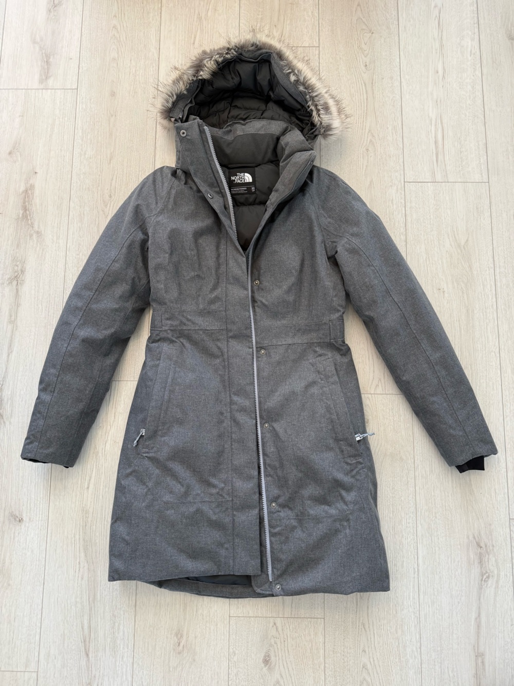 NWOT North Face Women’s Parka XS